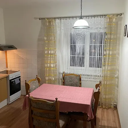 Retro Maruska Kladska Guest house *