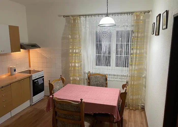 Retro Maruska Kladska Pensión 3*